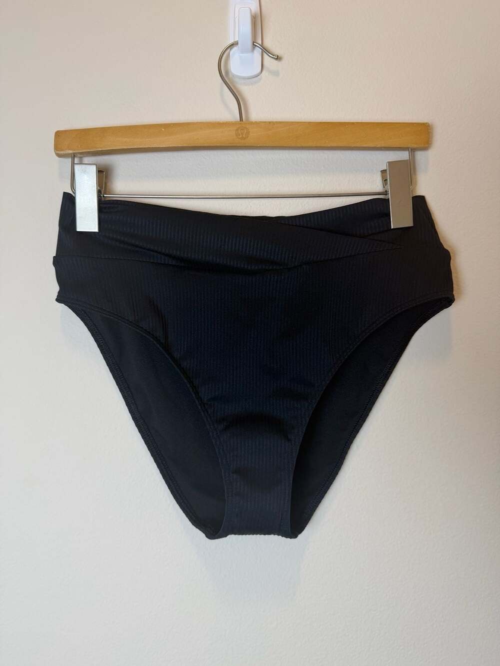 Hollister Ribbed High-Waist Bikini Bottom Black Size Medium